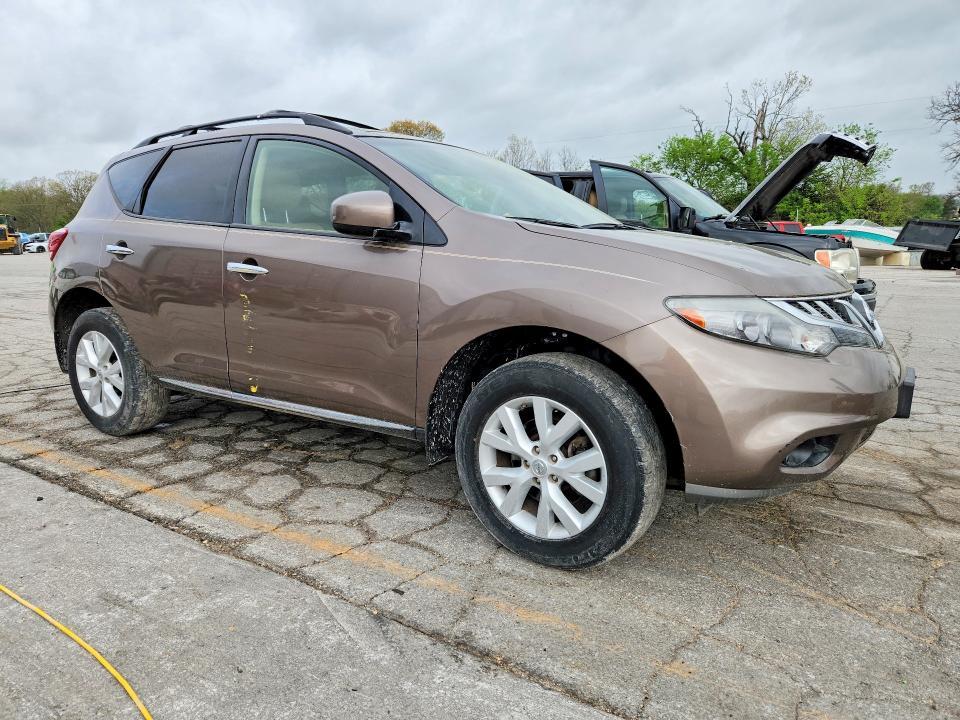 2012 Nissan Murano s