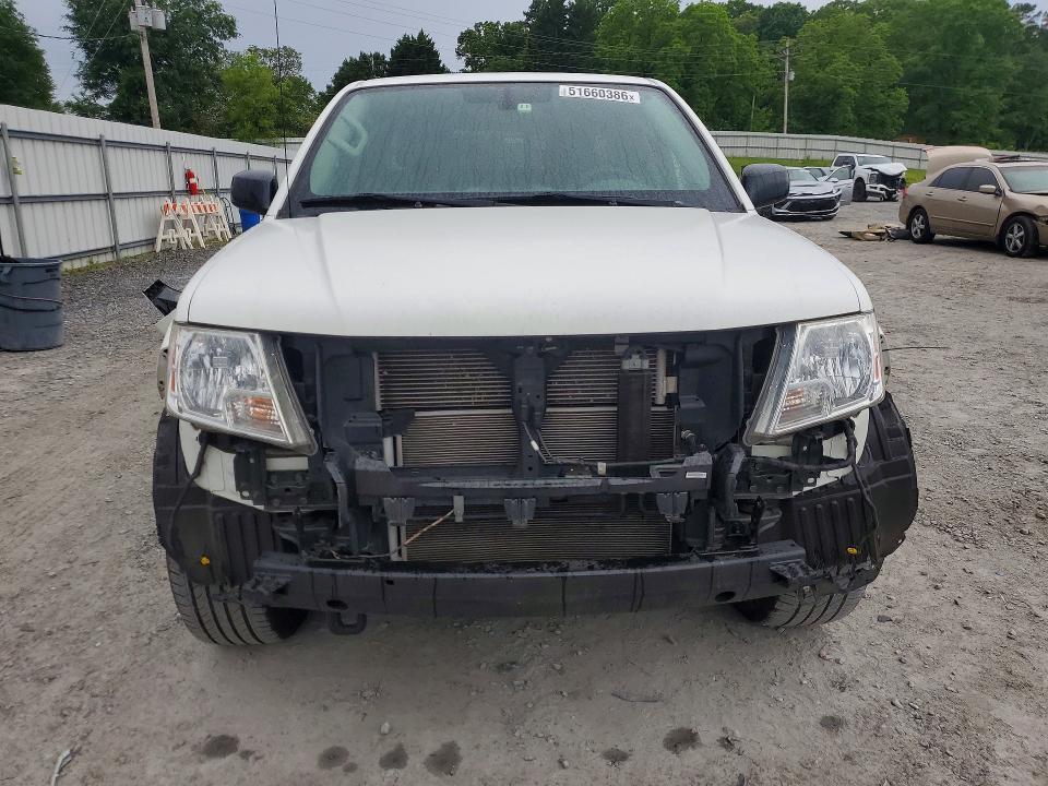 2021 Nissan Frontier SV