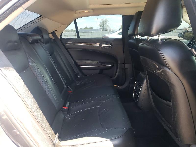 2016 Chrysler 300c