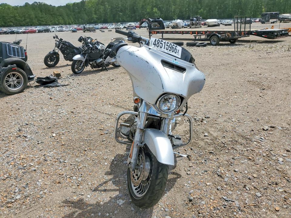 2023 Harley-Davidson Flhx