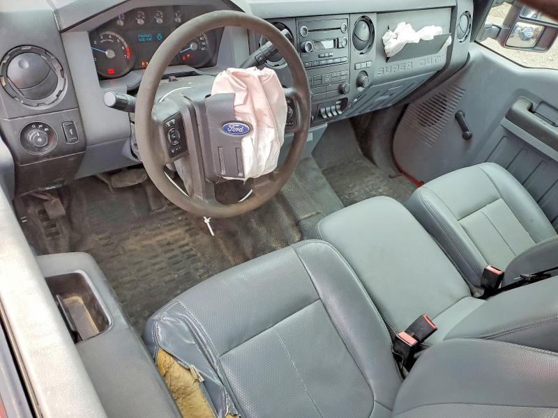 2016 Ford F350 Super Duty Flatbed Truck