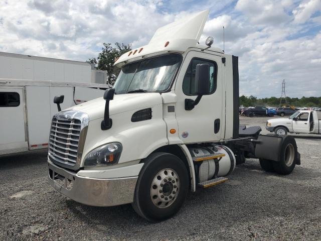 2017 Freigliner 2017 Freightliner Cascadia 113 Semi Truck