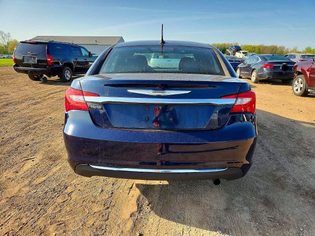 2014 Chrysler 200 Touring