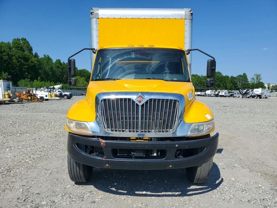 2021 International MV607 BOX Truck