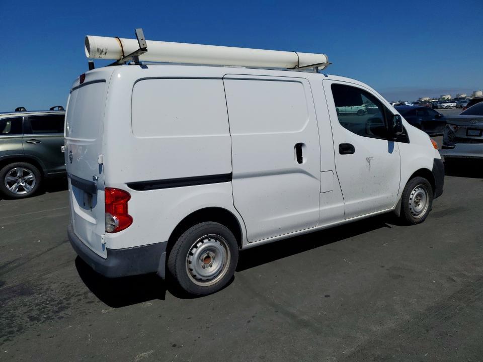 2015 Nissan NV200 SV