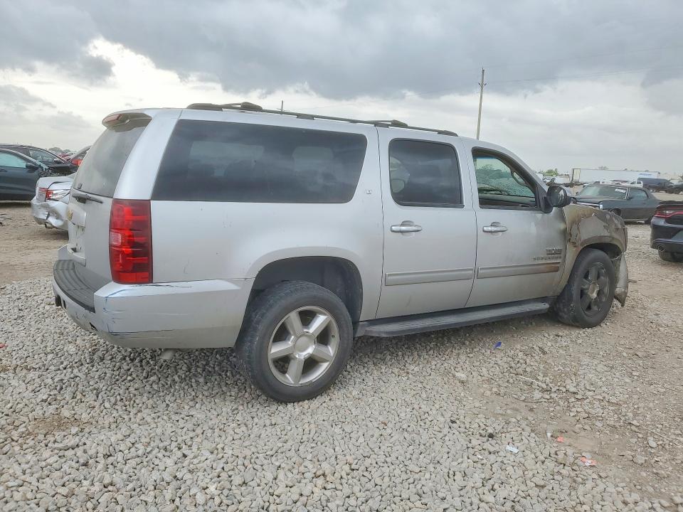 2014 Chevrolet Suburban C1500 lt
