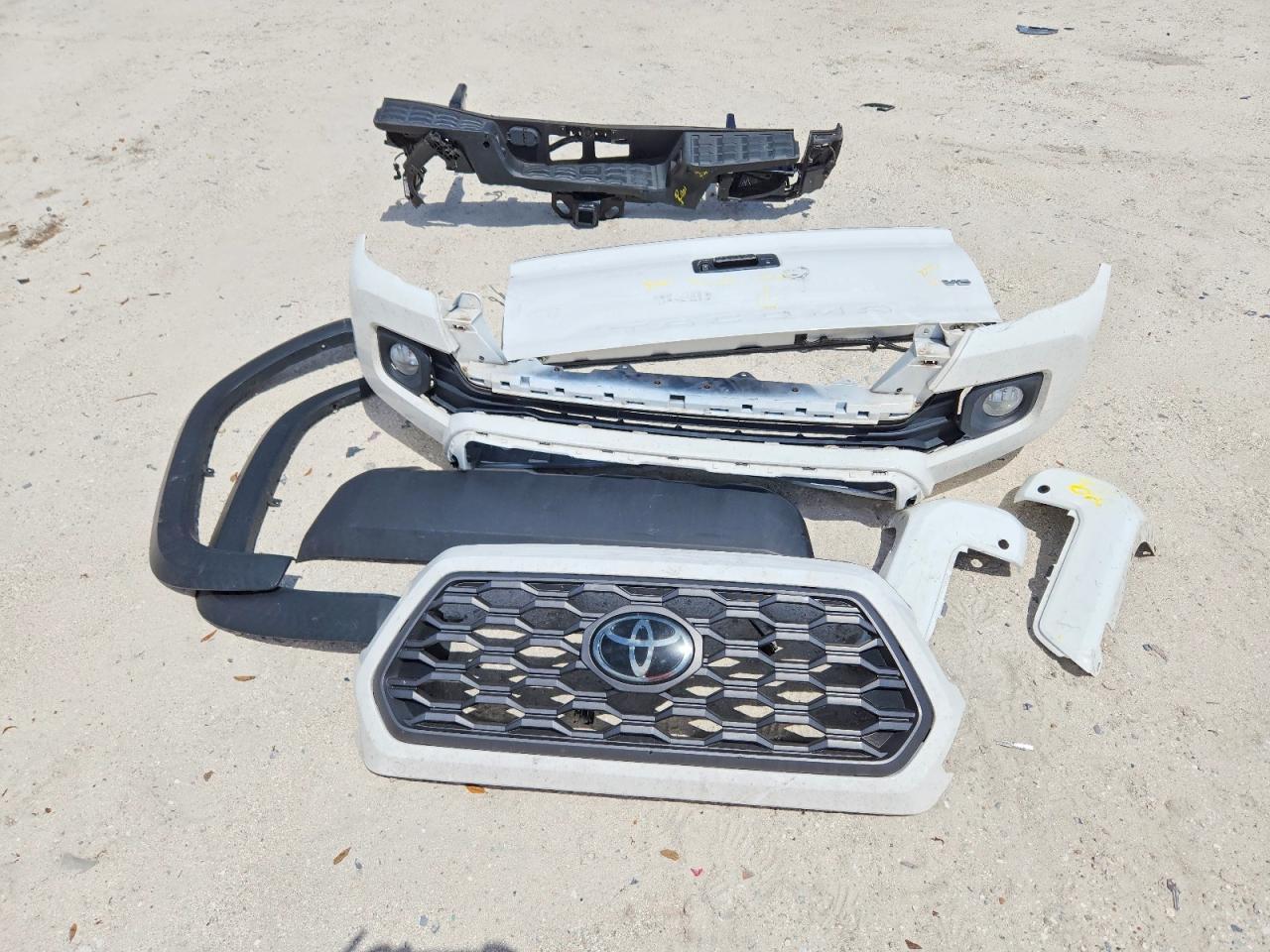 2022 Toyota Tacoma TRD OFF-Road