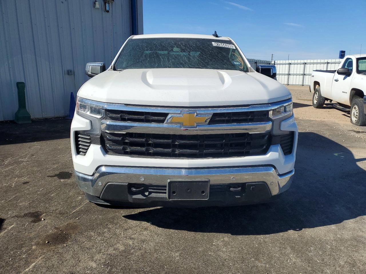 2025 Chevrolet Silverado K1500 LT