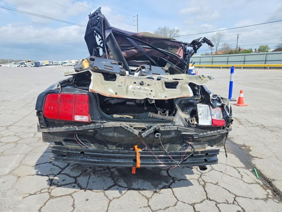 2005 Ford Mustang