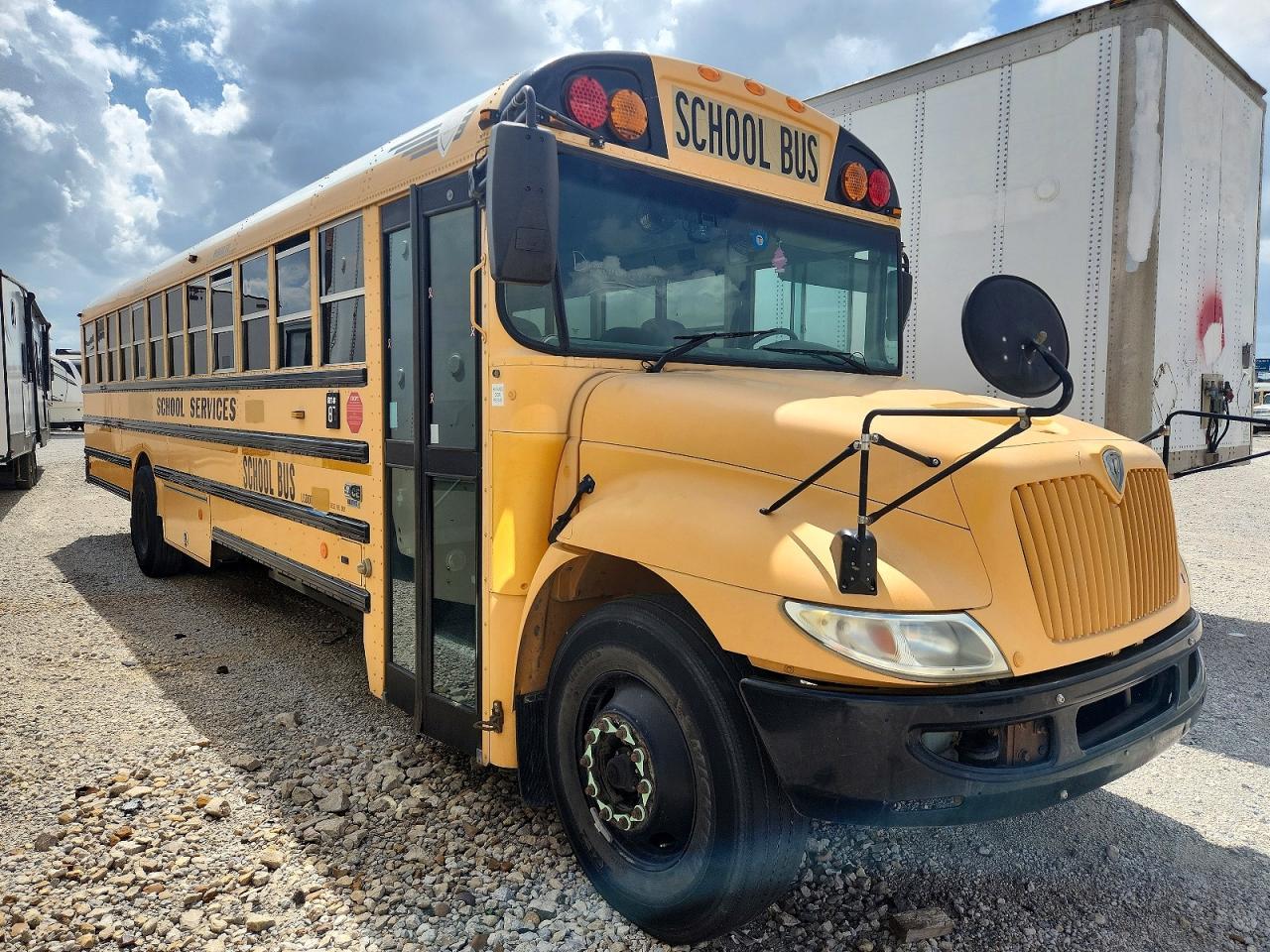 2010 Ic Corporation CE Series School-School Bus