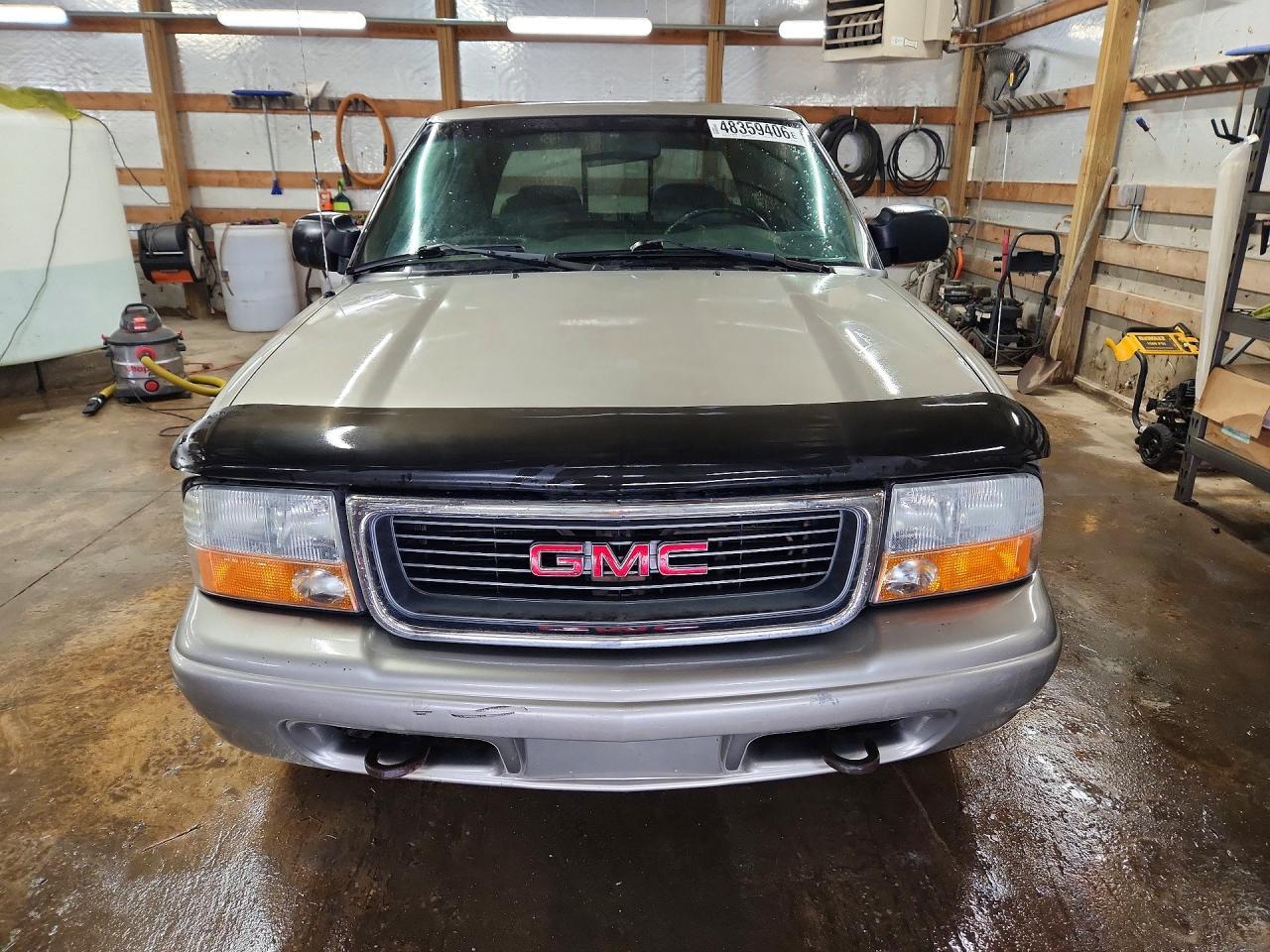 2002 GMC Sonoma