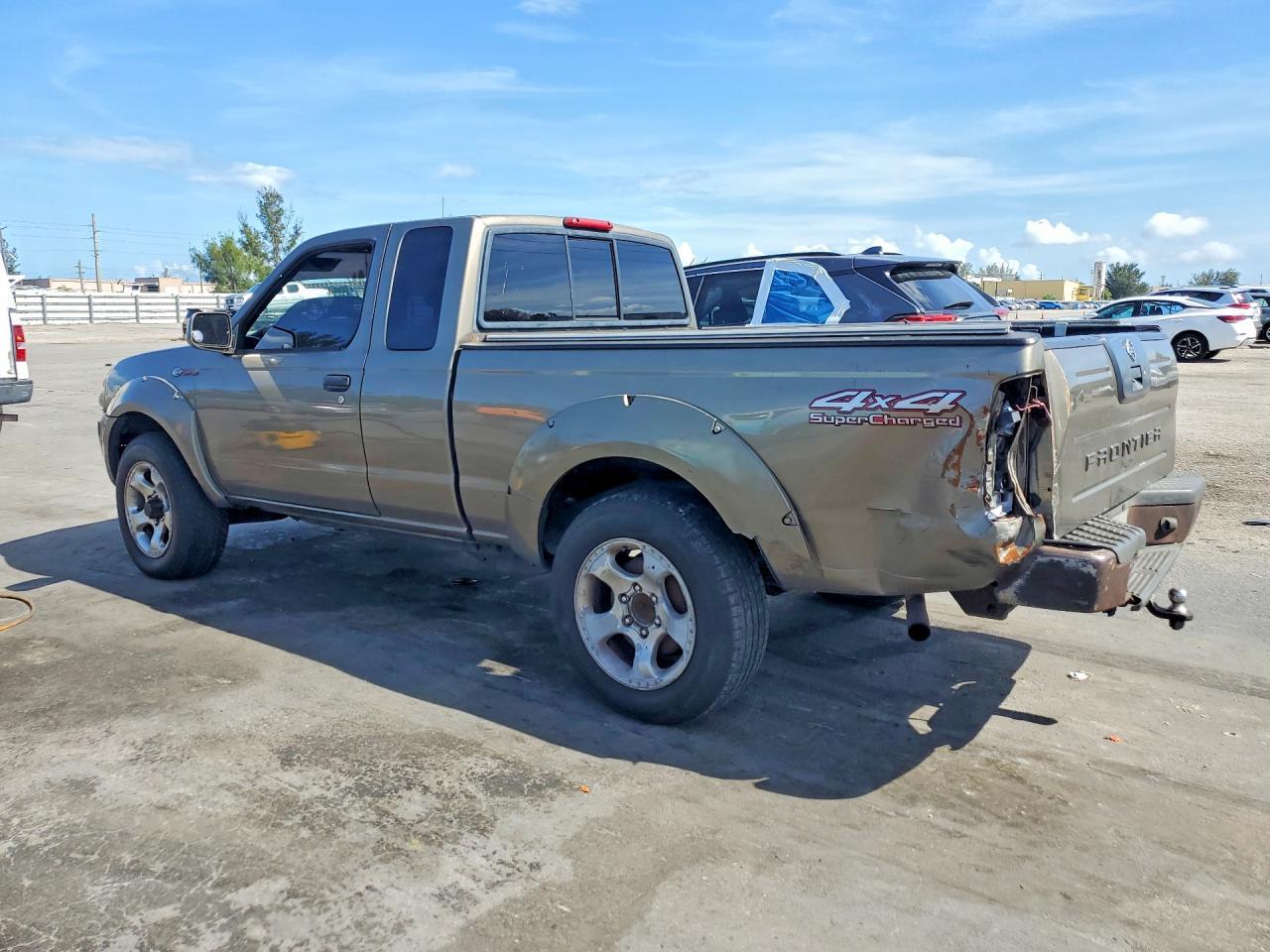 2001 Nissan Frontier SC