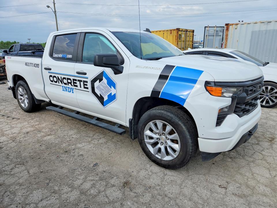 2022 Chevrolet Silverado K1500 Custom