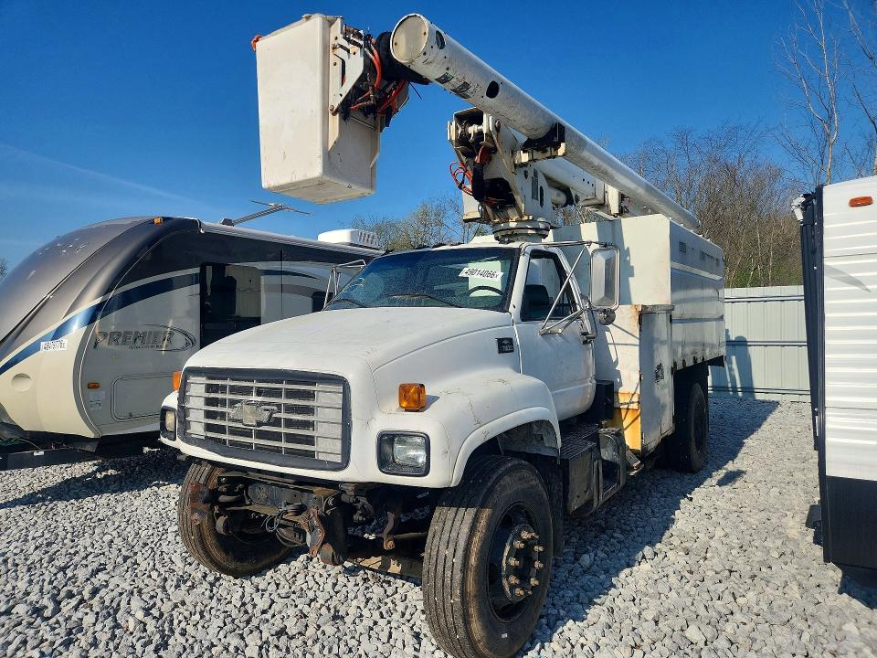 2000 Chevrolet C-SERIES C7H042