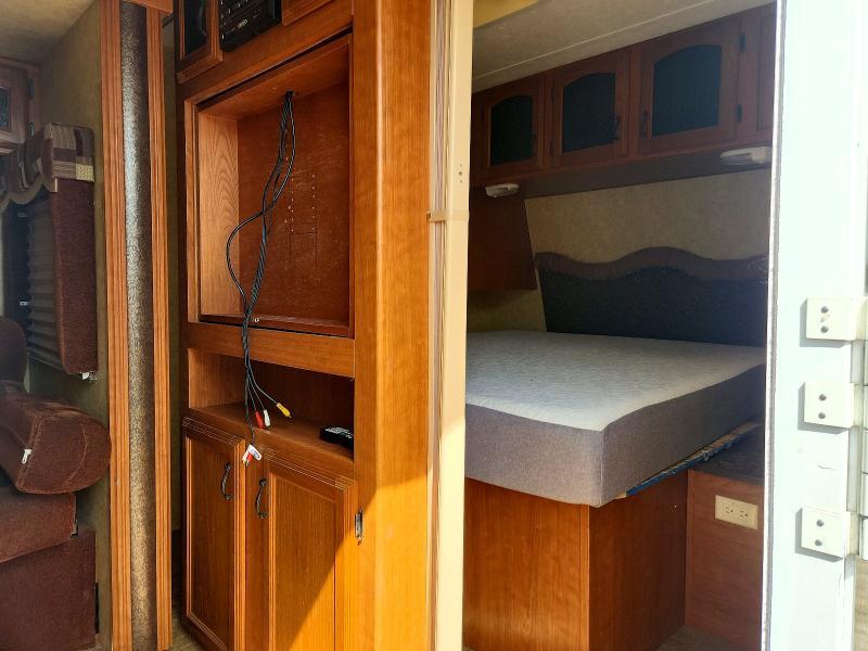 2011 Foresriver 2011 Forest River Tracer Camper