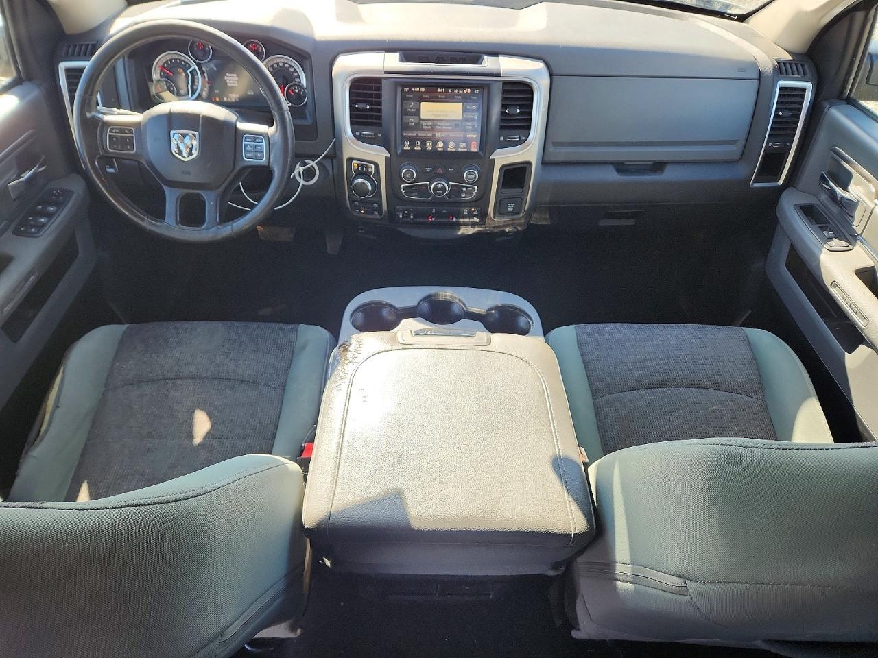 2015 Dodge RAM 1500 SLT