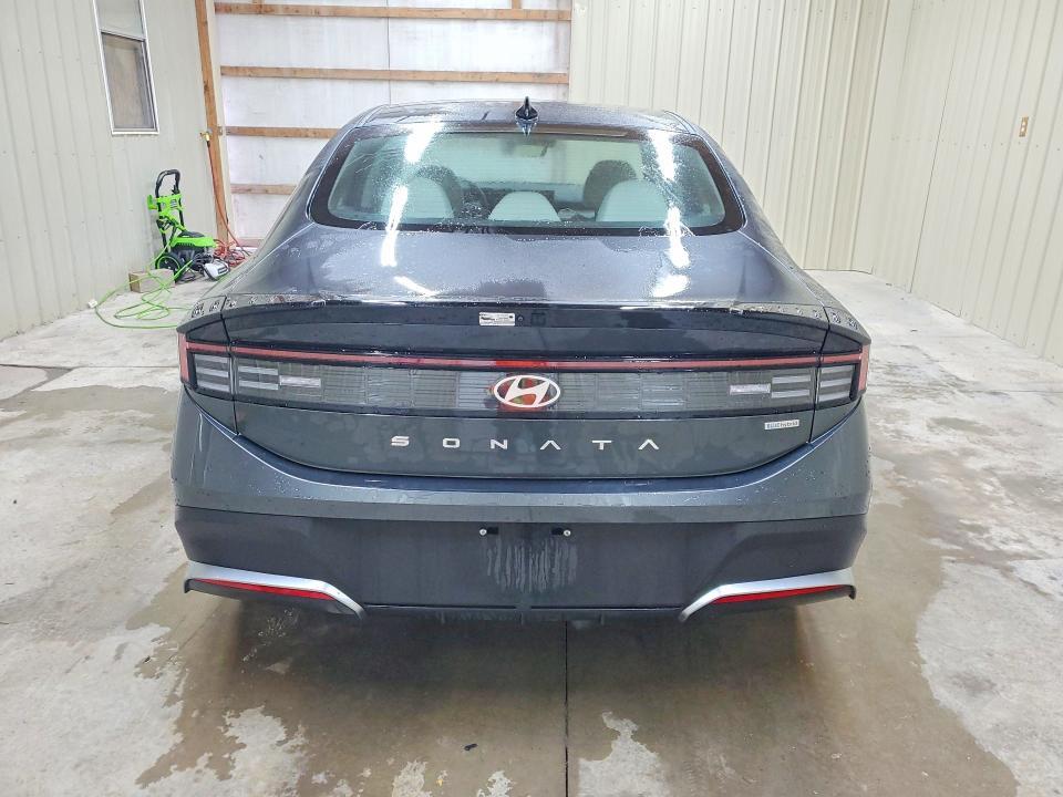 2026 Hyundai Sonata Hybrid Blue