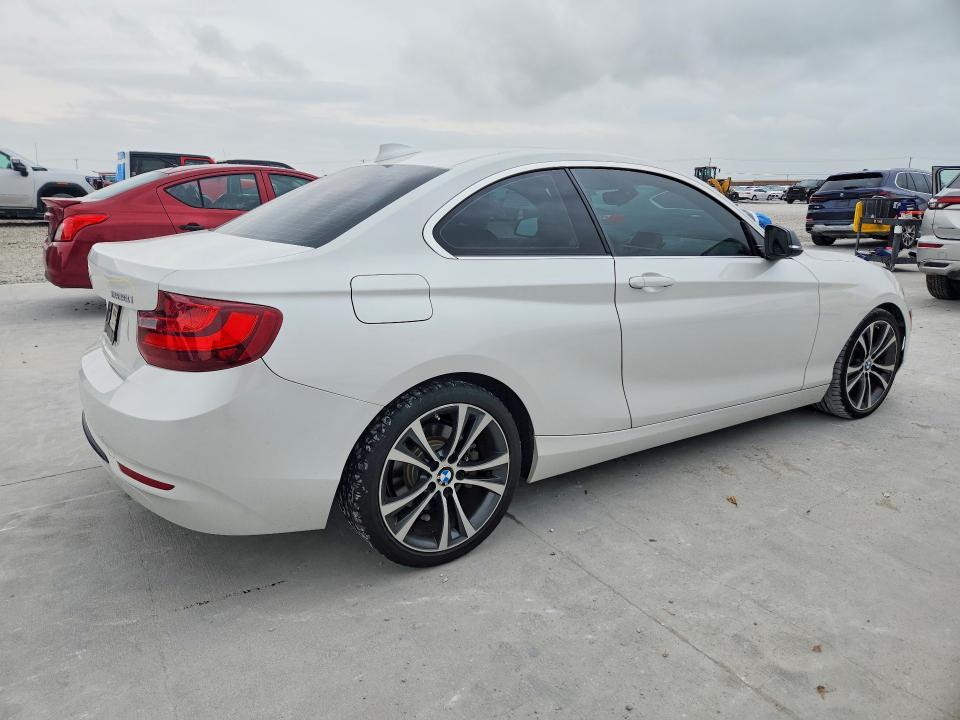 2014 BMW 228 i