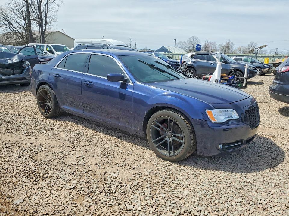 2014 Chrysler 300 s