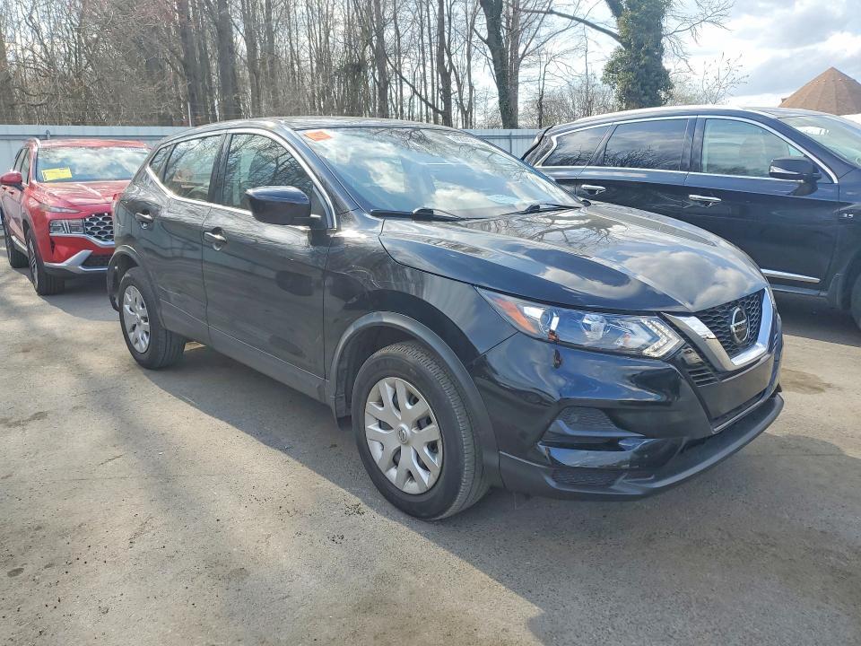 2020 Nissan Rogue Sport s
