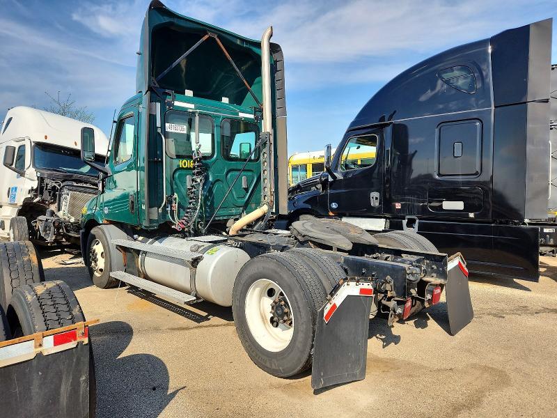 2021 Freigliner 2021 Freightliner Cascadia 116 Semi Truck