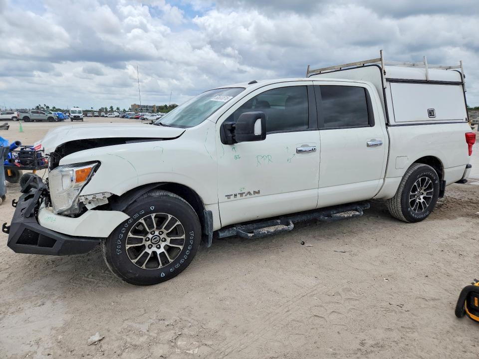 2021 Nissan Titan SV