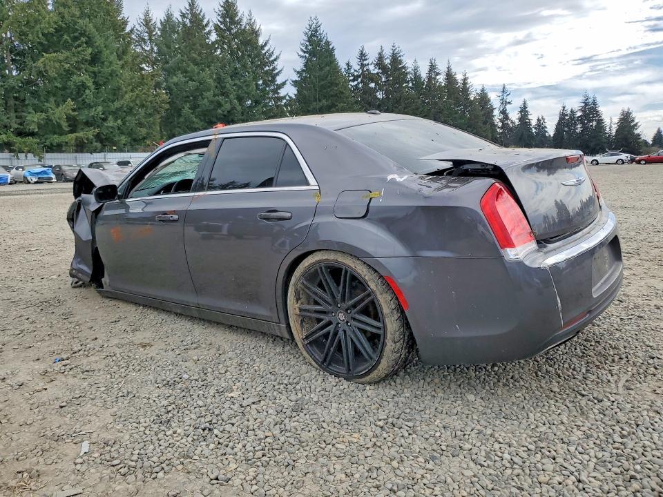 2016 Chrysler 300 Limited