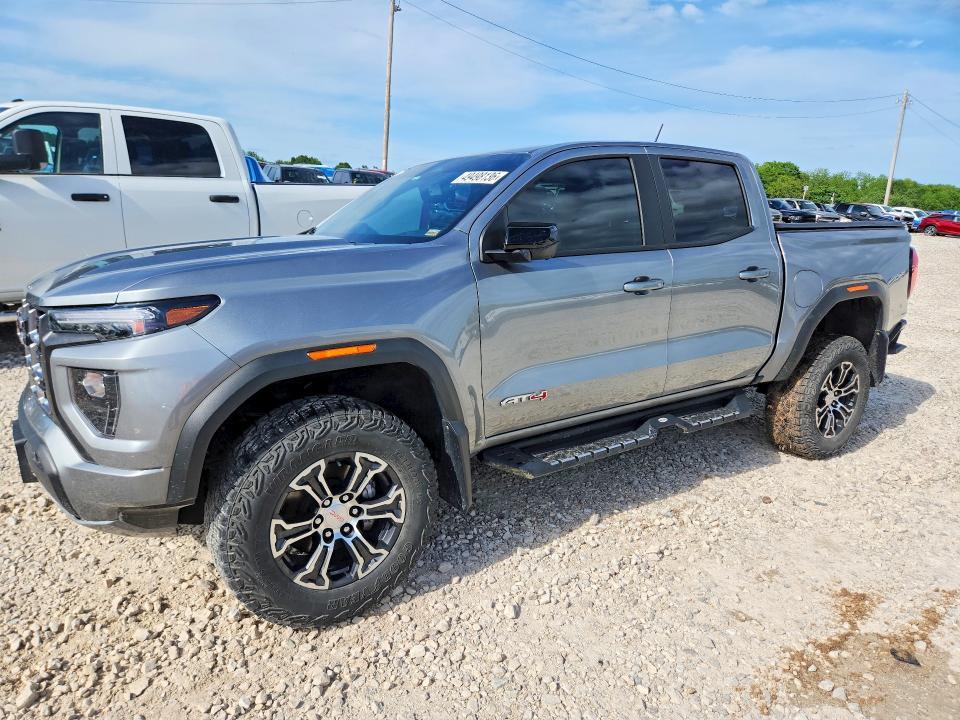 2024 GMC Canyon AT4