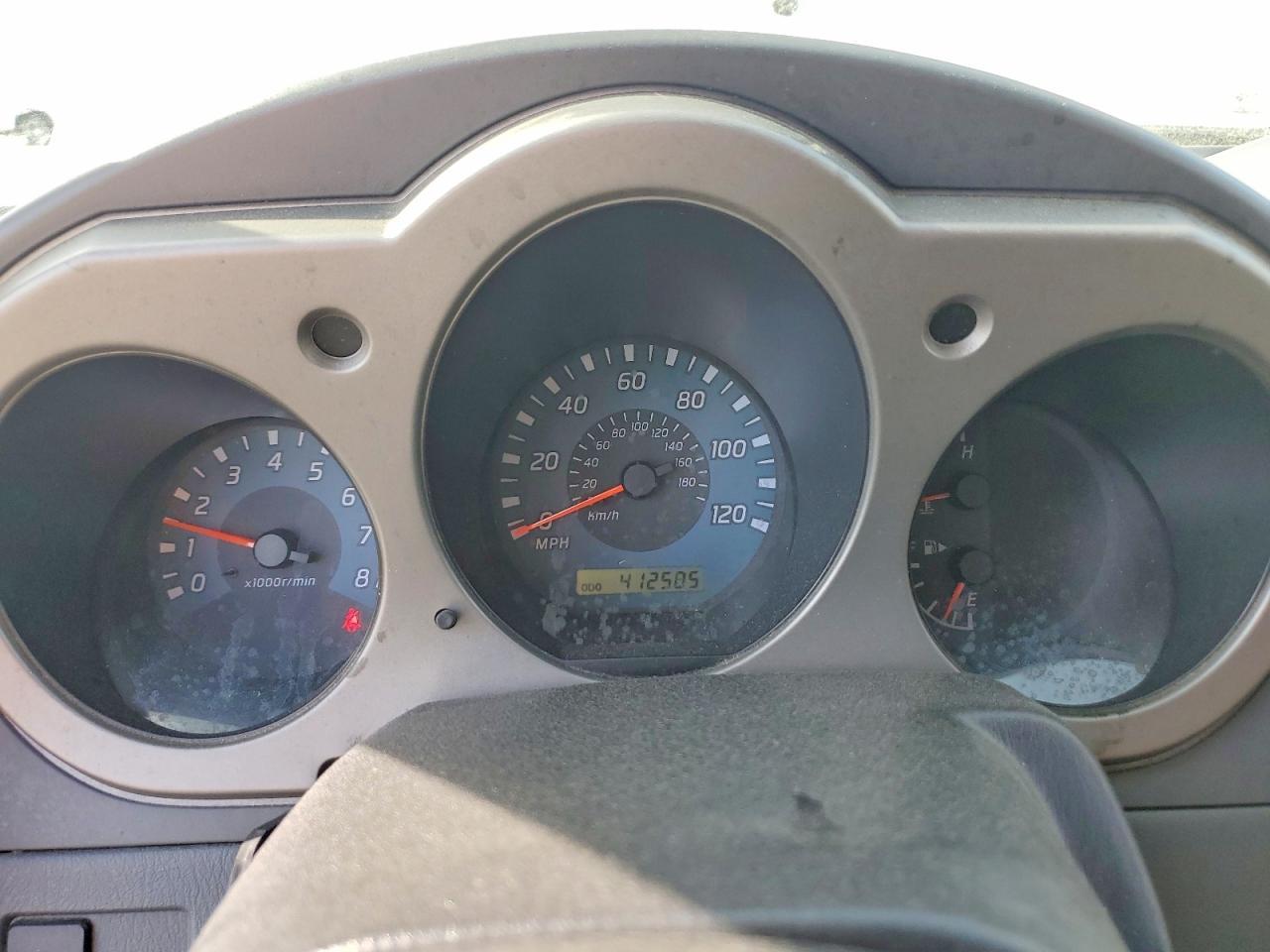 2002 Nissan Frontier XE-V6