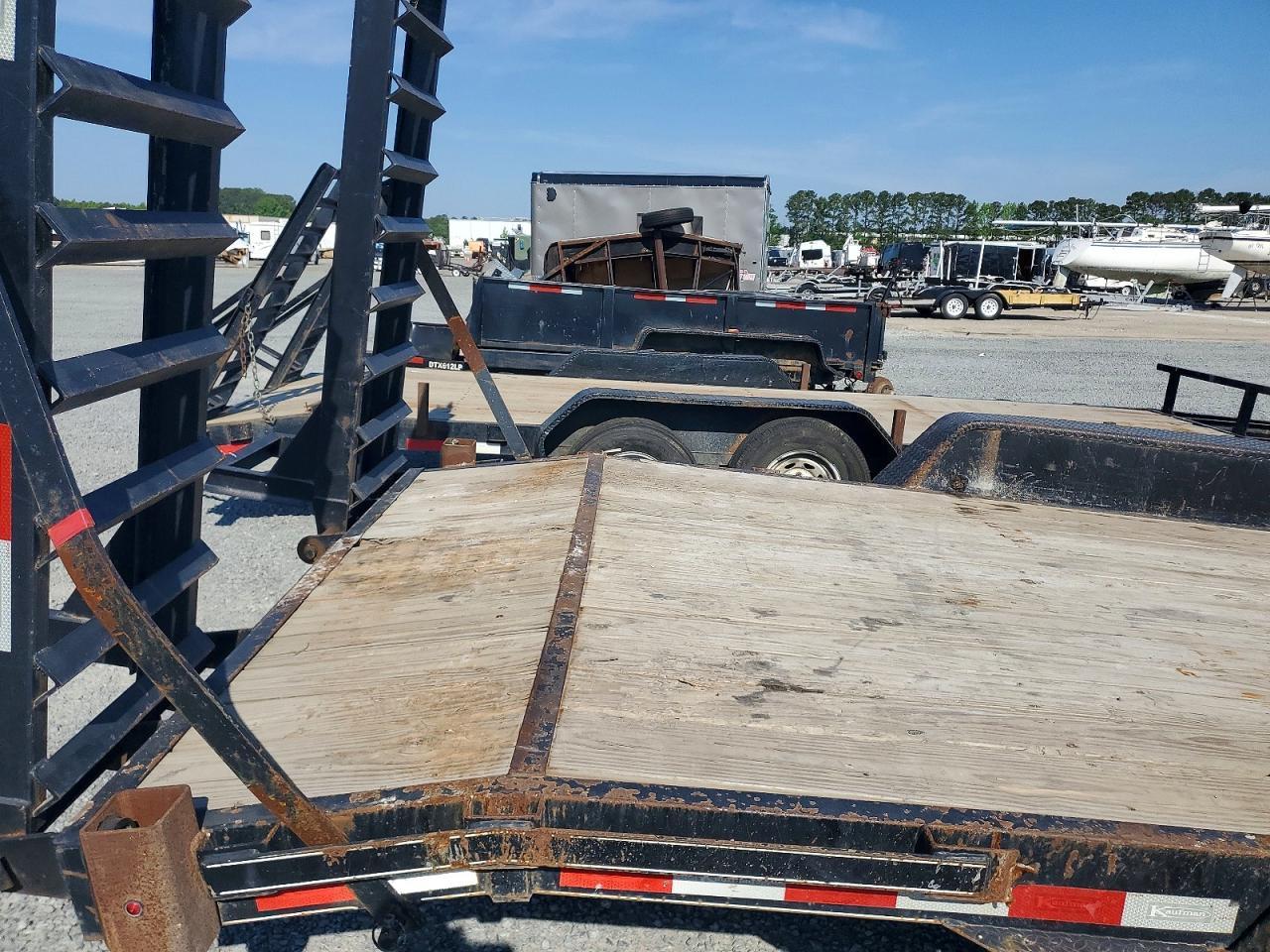 2022 Kaufman MAN Equipment Trailer