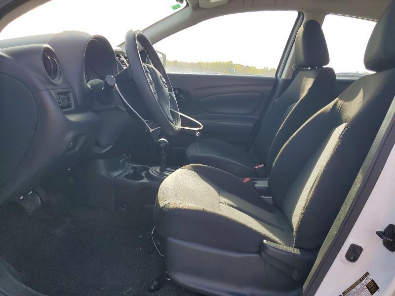 2018 Nissan Versa s Plus