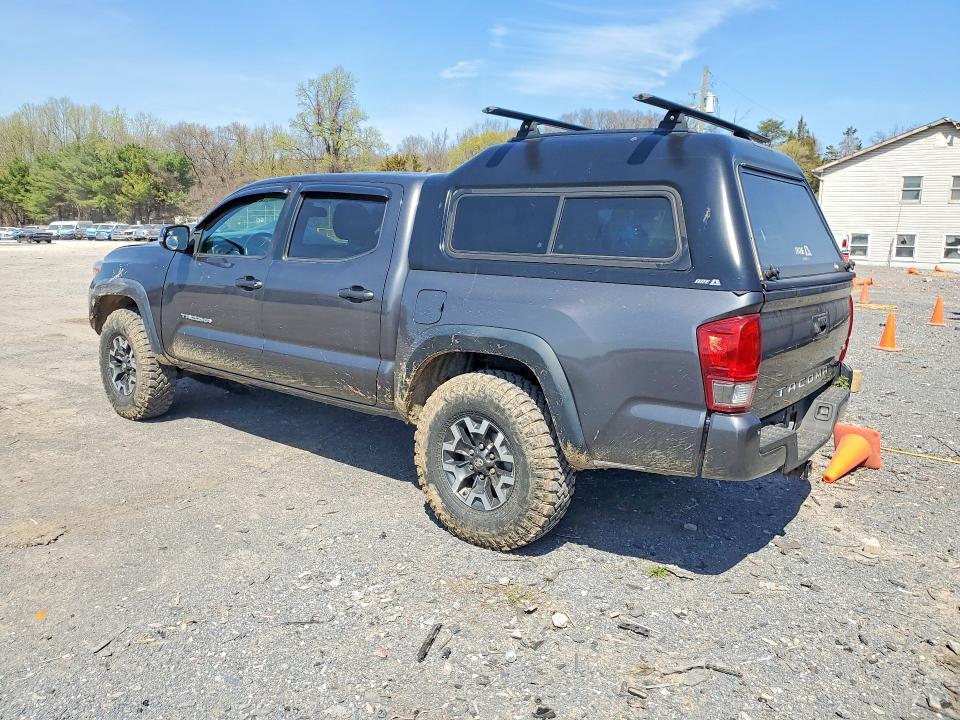 2017 Toyota Tacoma trd Off-road