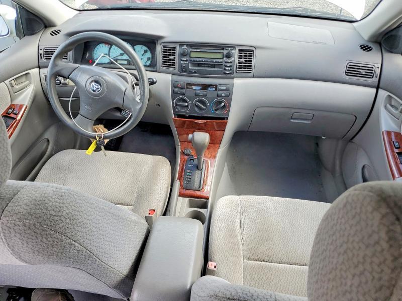 2003 Toyota Corolla le
