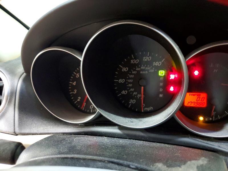 2005 Mazda 3 I