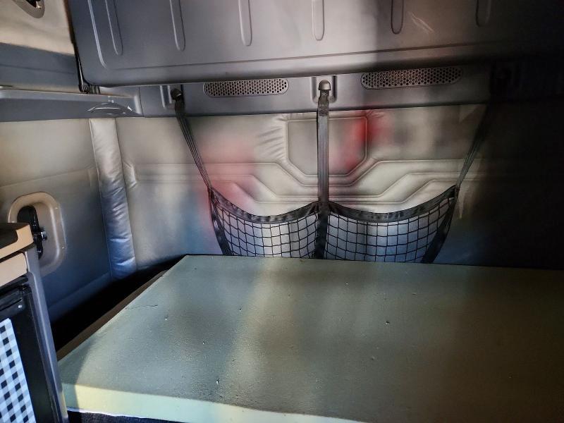 2017 Freightliner Cascadia 125 Semi Truck