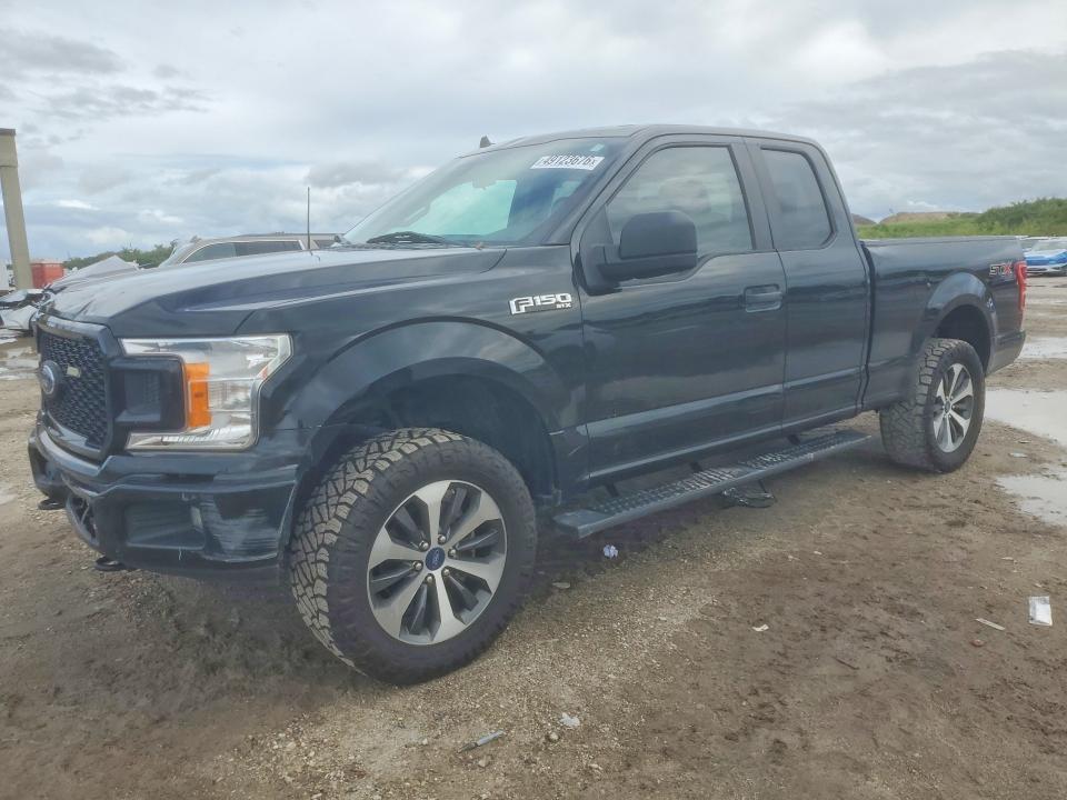 2020 Ford F150 Super cab