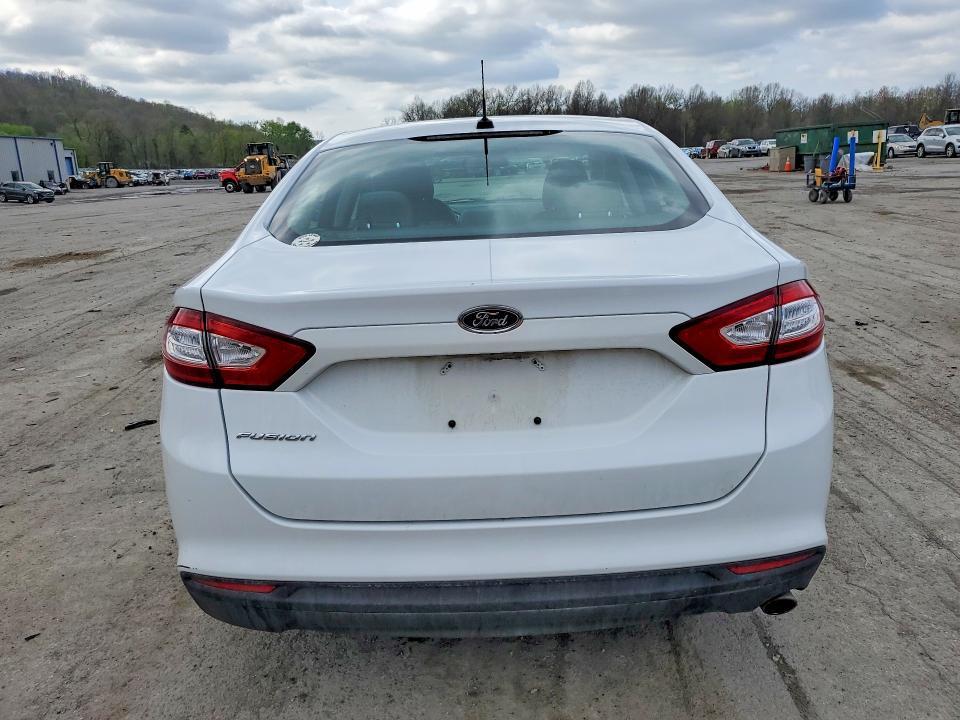 2013 Ford Fusion s