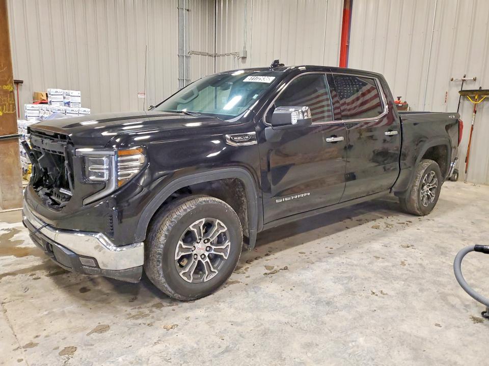 2025 GMC Sierra K1500 SLT