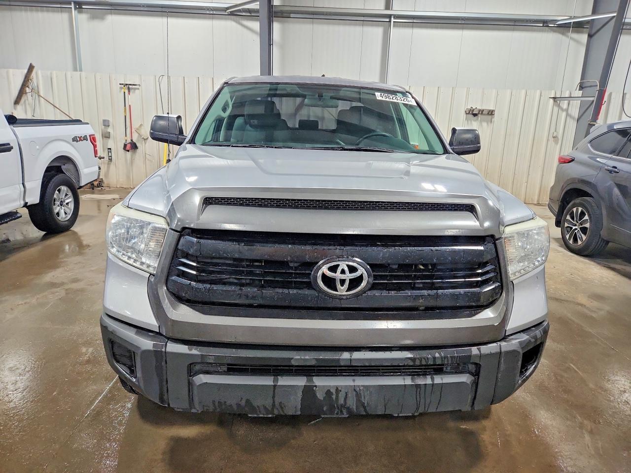 2014 Toyota Tundra SR