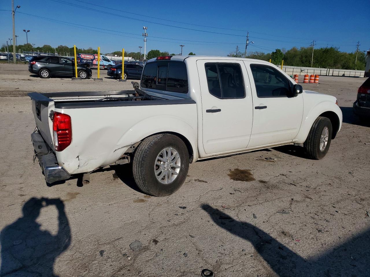 2015 Nissan Frontier S
