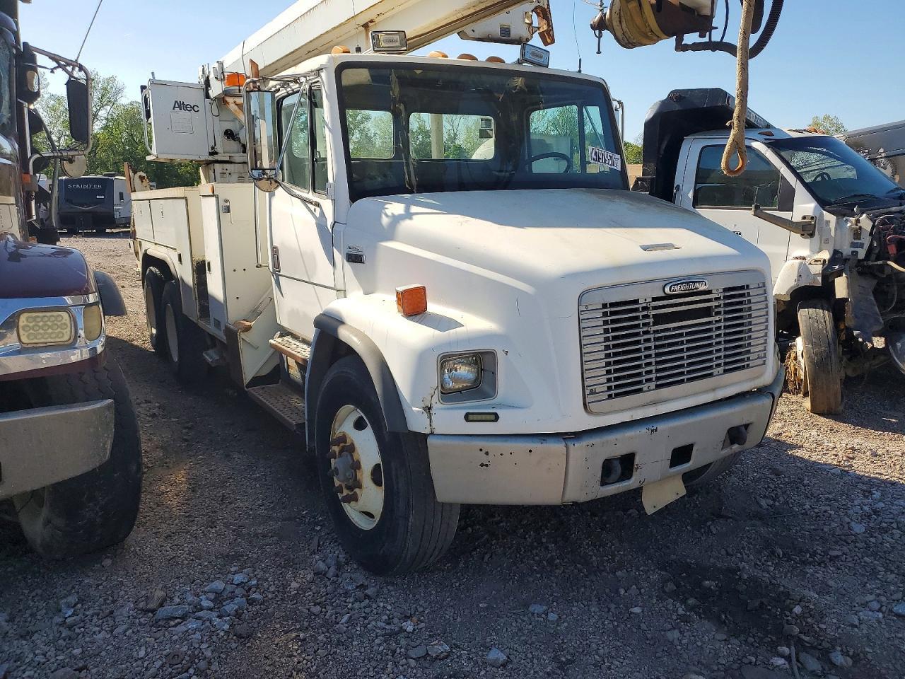 2001 Freightliner FL80 Digger Derrick Truck