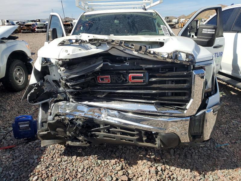 2024 GMC Sierra C2500 Heavy Duty
