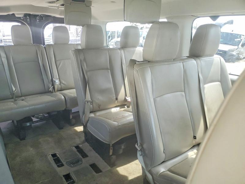 2016 Nissan NV 3500 HD SL