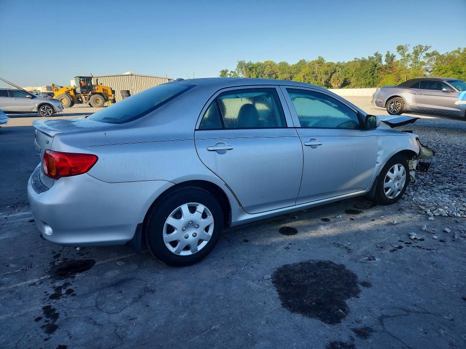 2010 Toyota Corolla le