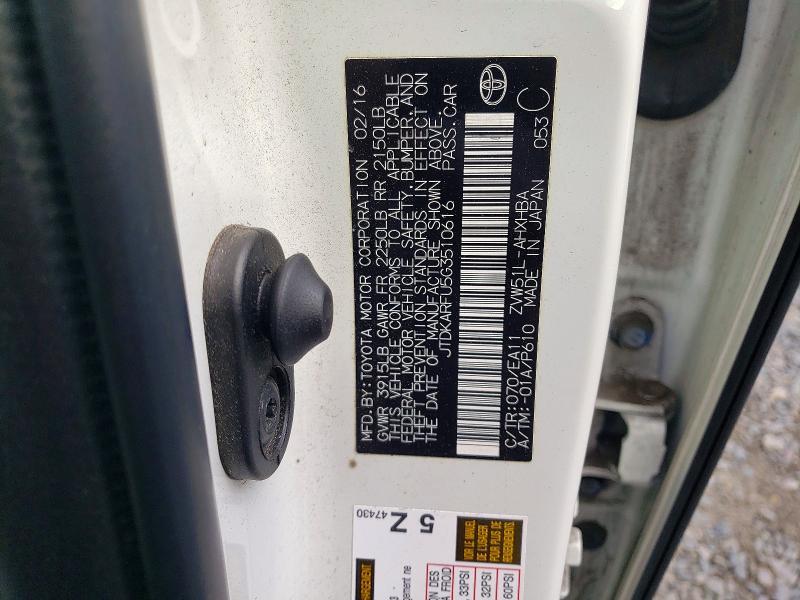 2016 Toyota Prius Three Touring