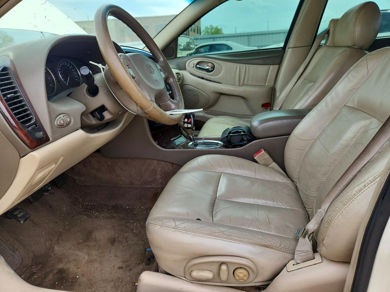 2003 Oldsmobile Aurora 4.0