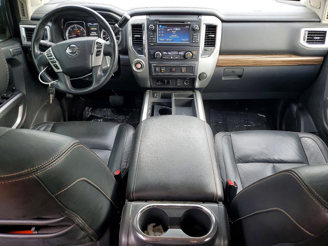 2016 Nissan Titan XD SL