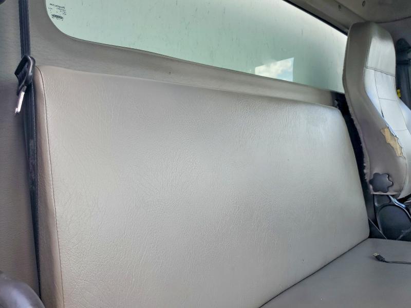 2018 Freigliner 2018 Freightliner Business Class M2 BOX Truck