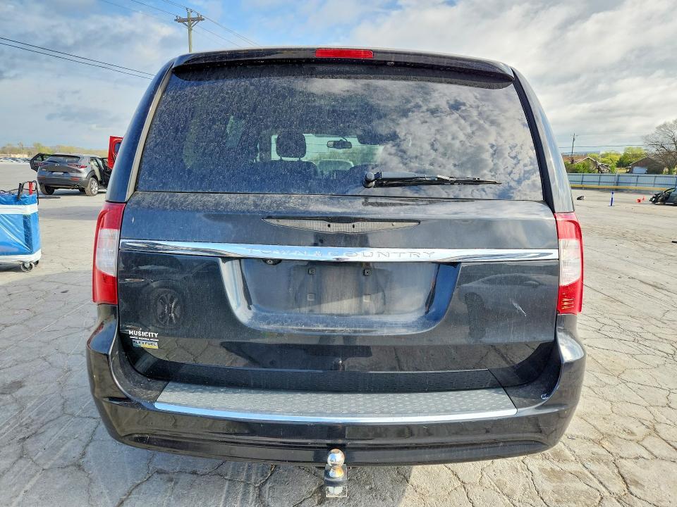 2015 Chrysler Town & Country Touring
