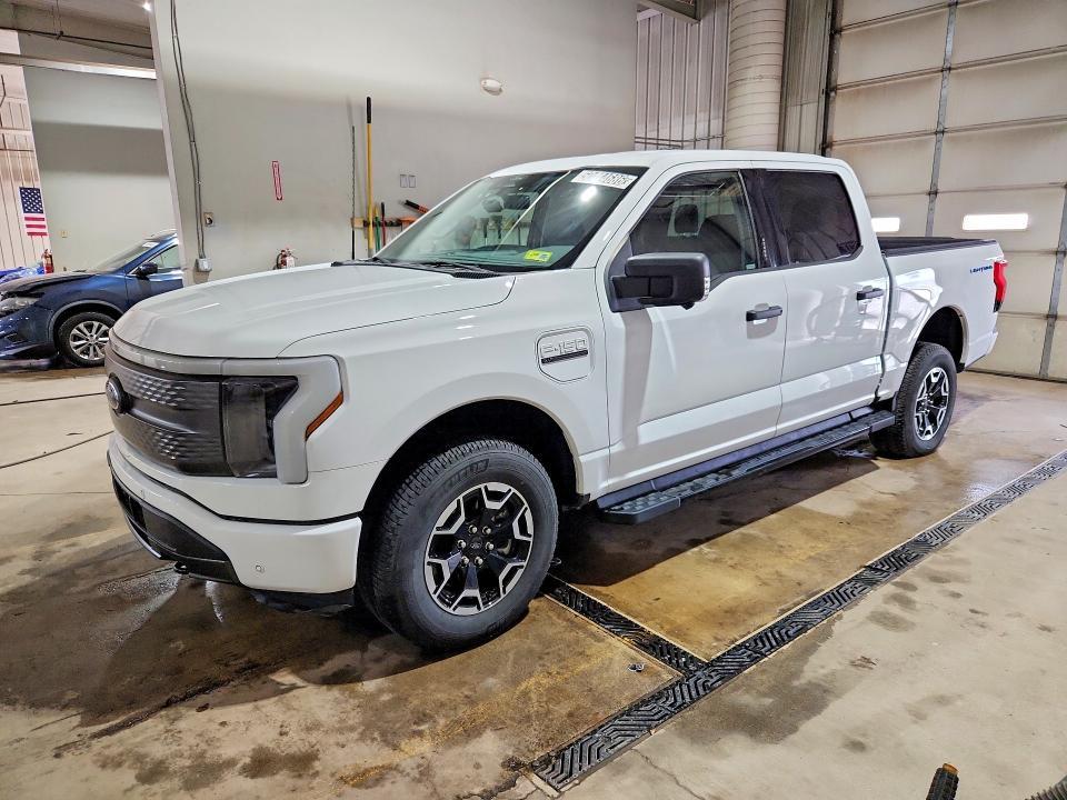 2022 Ford F150 Lightning PRO